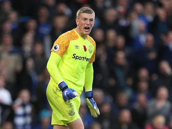 Chi 60 triệu bảng, M.U đã chọn được người thay De Gea