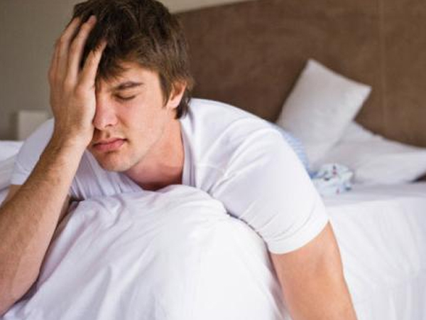 Có mủ ở đầu dương vật là bệnh gì?