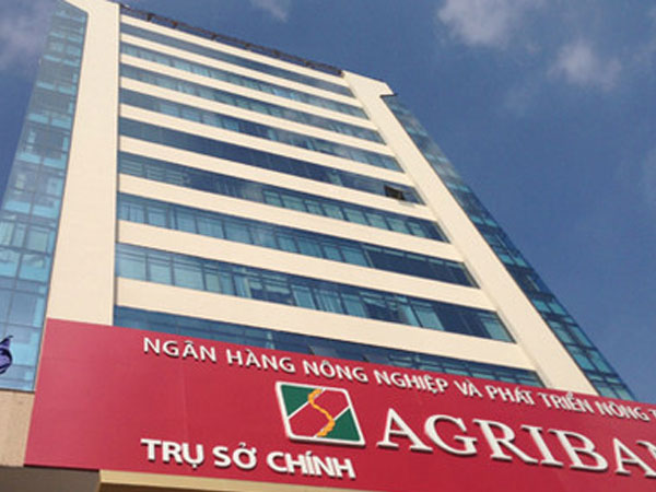 Agribank rao bán loạt tài sản trăm tỷ đồng