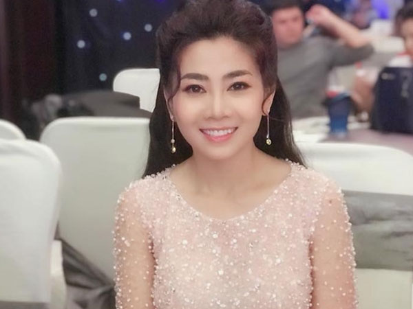 Mai Phương ngày nào cũng dậy lúc nửa đêm để ăn