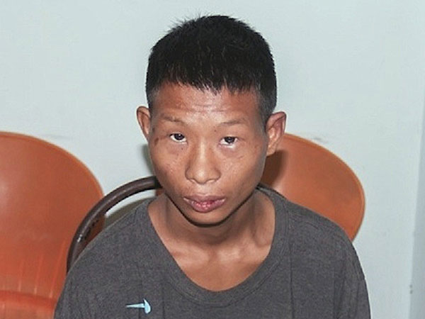 Bắt nam thanh niên trộm ôtô buýt rồi đâm vào thành cầu