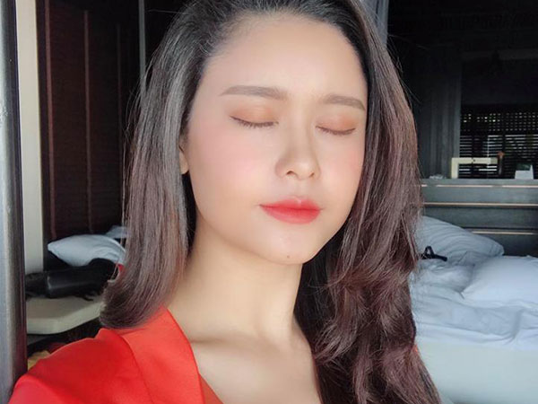 Quá ngán ngẩm với chuyện tình cứ hợp rồi tan của Tim và Trương Quỳnh Anh, MC Quyền Linh cũng phải lên tiếng: 'Buông bỏ cho nhẹ lòng nhé'