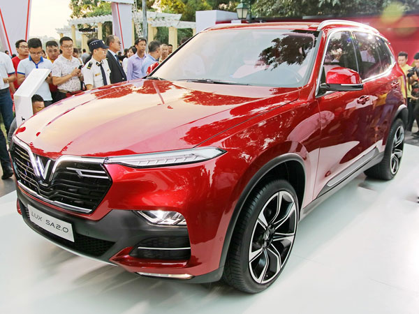 VinFast cho 'cá nhân hoá' hàng triệu cấu hình sedan, SUV như xe sang