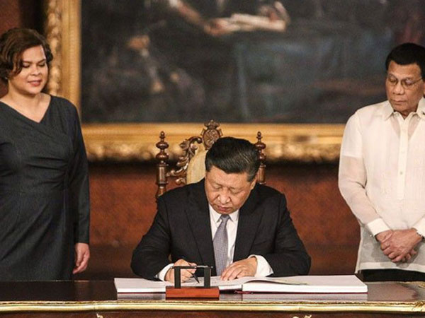 Con gái Tổng thống Duterte: Cảm thấy như cá mắc cạn vì lễ đón tiếp Chủ tịch Tập Cận Bình