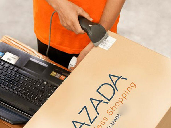 Lazada bị tố chiếm dụng vốn, coi thường khách hàng Việt