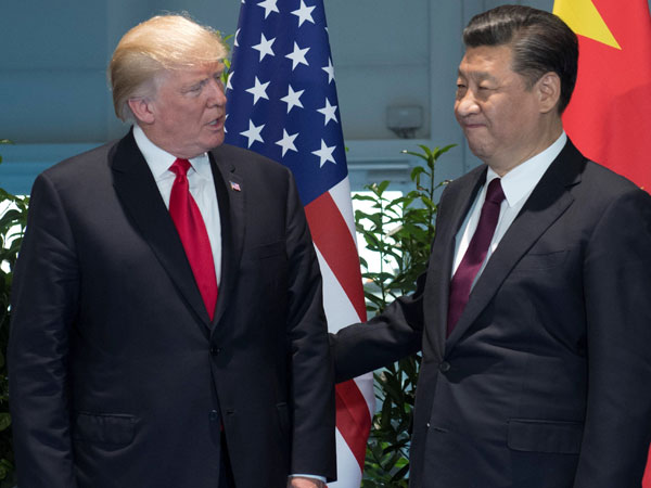 Nhà Trắng rút cố vấn diều hâu khỏi cuộc gặp Trump - Tập