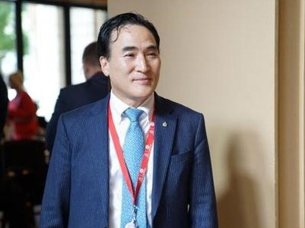 Tân chủ tịch Interpol thay ông Mạnh Hoành Vĩ là ai?