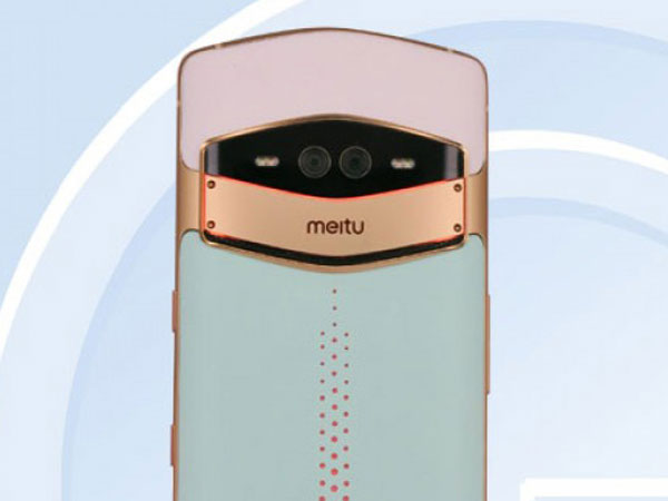 Xuất hiện smartphone có 3 camera selfie 'nhái' Vertu