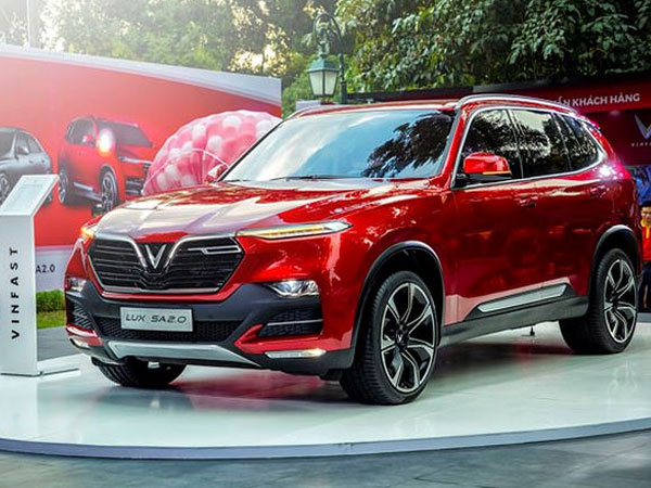 Công suất động cơ xe VinFast – '2.0 nhưng mạnh mẽ như 3.0'