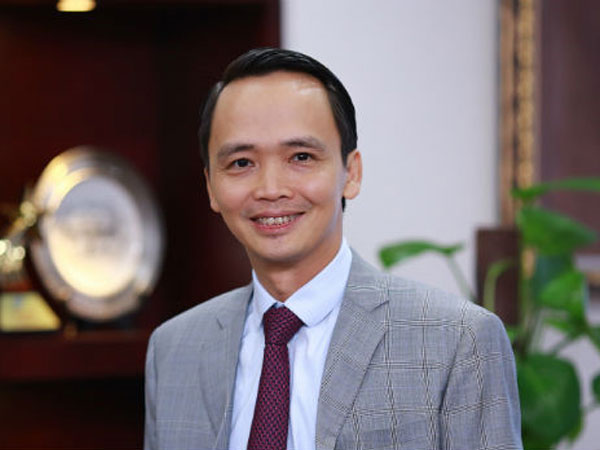 Cú trượt dài của ROS và túi tiền bốc hơi của đại gia Trịnh Văn Quyết