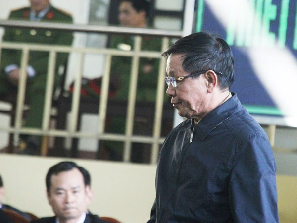 Cựu tướng Phan Văn Vĩnh: Tôi đã đưa cả tổ ong vào tay áo mình