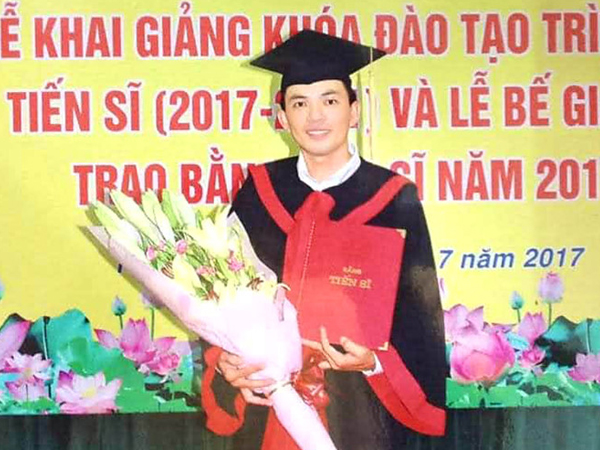 Một giảng viên đại học lừa tình hàng loạt phụ nữ, có nhiều con rơi