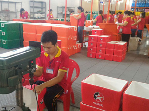 Nếu nhân dân tệ giảm thêm, hàng Trung Quốc sẽ tràn sang Việt Nam