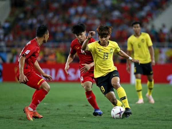 Chưa qua vòng bảng, sảo trẻ Malaysia đã mơ vô địch AFF Cup
