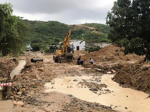 Bão Usagi gây ngập lụt, chia cắt nhiều nơi ở Ninh Thuận và Khánh Hòa