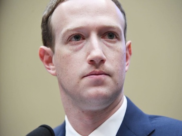 Mark Zuckerberg từ chối làm chứng trước liên minh 7 nước