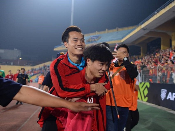 Văn Toàn trải lòng đầy xúc động sau chấn thương khiến bản thân phải chia tay AFF Cup 2018