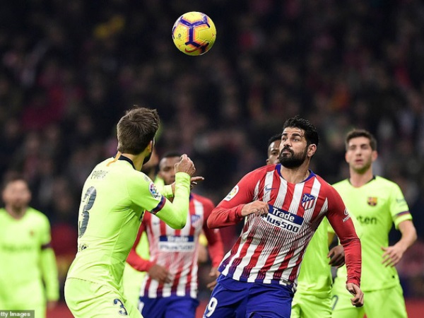 Video: Cứu tinh Dembele giúp Barcelona thoát thua phút cuối