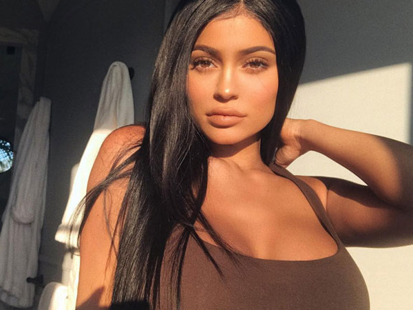 Chị em nhà Kardashian ảnh hưởng đến giới thời trang nhất năm 2018