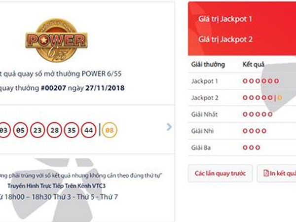 Khách hàng đầu tiên ở Quảng Ngãi trúng Vietlott 3,29 tỷ đồng