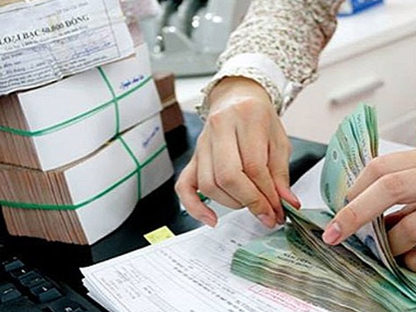 Ngân hàng lại vào đợt tăng lãi suất tiền gửi