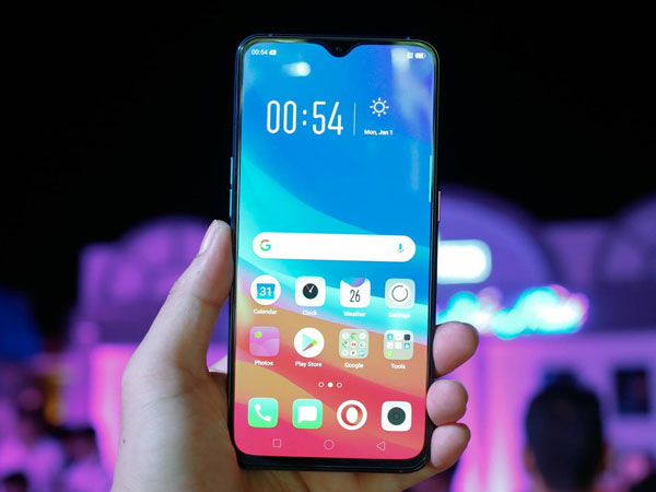 Oppo R17 Pro về Việt Nam giá 17 triệu đồng