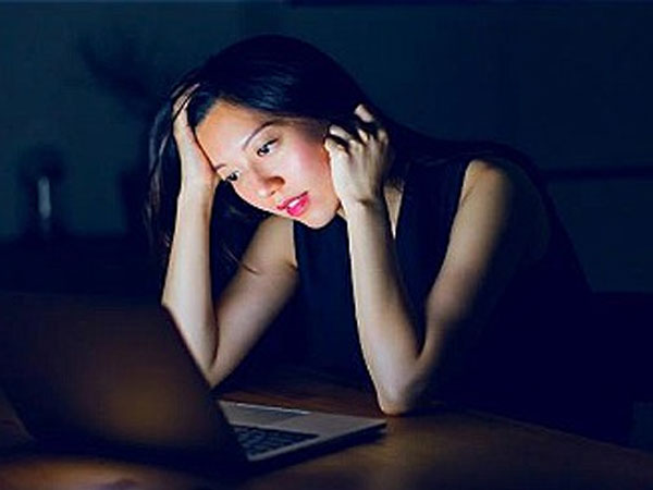 Tôi mất hết cảm hứng yêu đương vì chồng không sạch sẽ