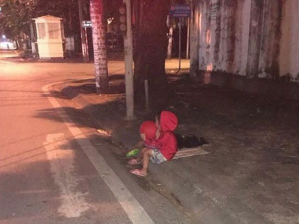 Hội phụ nữ tỉnh Nam Định vào cuộc vụ bé gái 5 tuổi nối nghiệp bà đi ăn xin nuôi cả gia đình