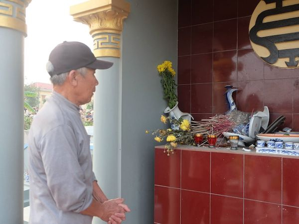 Hưng Yên: Phẫn uất bao trùm ngôi làng với gần 100 ngôi mộ bị phá