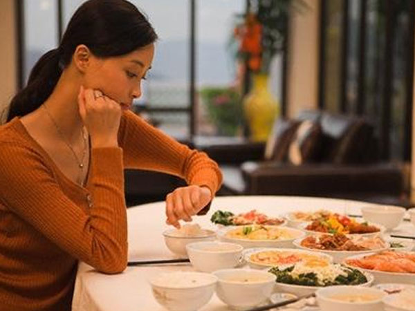 Khi đã thay lòng đổi dạ, đàn ông dễ dàng thốt ra 5 câu này với vợ
