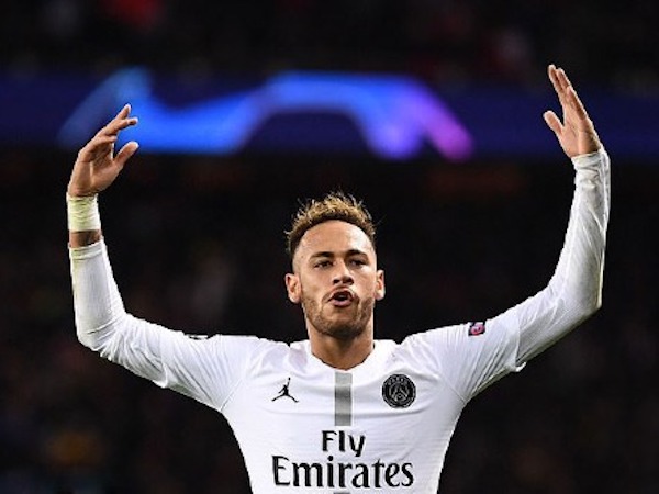 Neymar vượt Kaka, lập kỷ lục tại Champions League