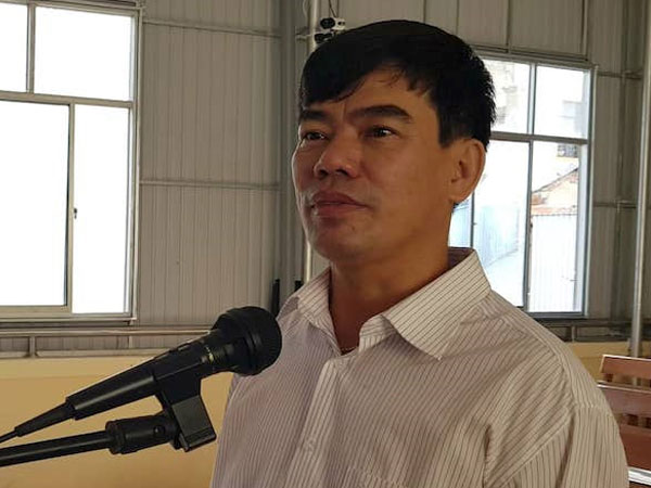 Cựu trưởng phòng doạ 'mài dao giết hiệu trưởng' lĩnh 12 tháng tù