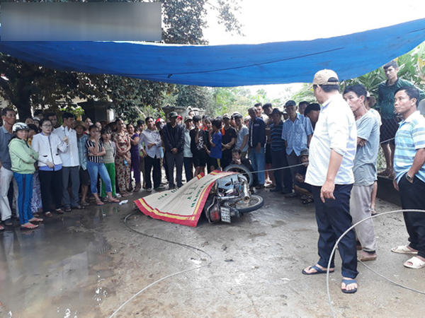 Người đàn ông bị điện giật chết oan: Do mưa gió, tàu dừa va đập đứt dây!