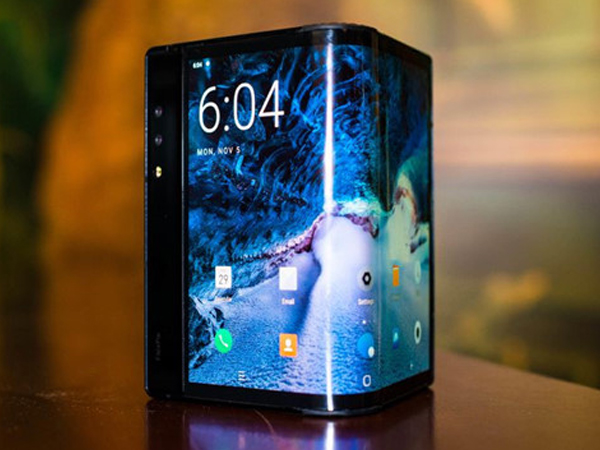 Nhiều smartphone màn hình gập giá nghìn USD sẽ ra mắt năm 2019