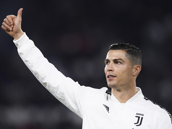 Báo Italy: Ronaldo không tới lễ trao giải Quả bóng vàng