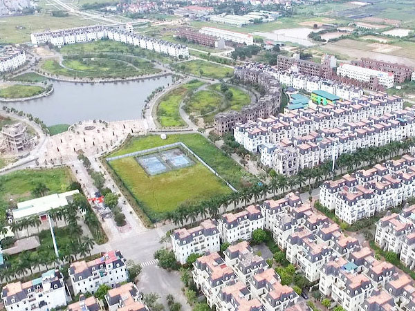 Biệt thự Pháp 10 năm hoang lạnh giữa Thủ đô: Bí ẩn ông chủ đại gia