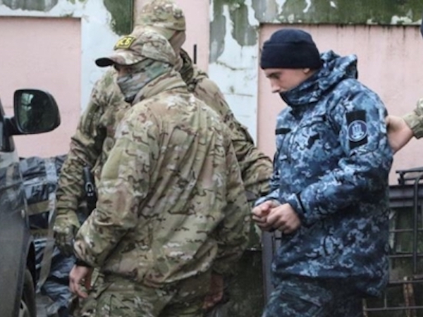 Nga chuyển thủy thủ Ukraine đến nhà tù ở Moskva