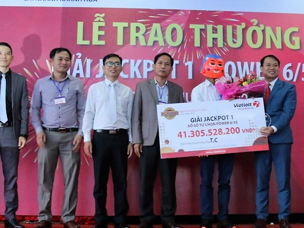 Trên đường về quê, mua Vietlott độc đắc 41 tỷ đồng