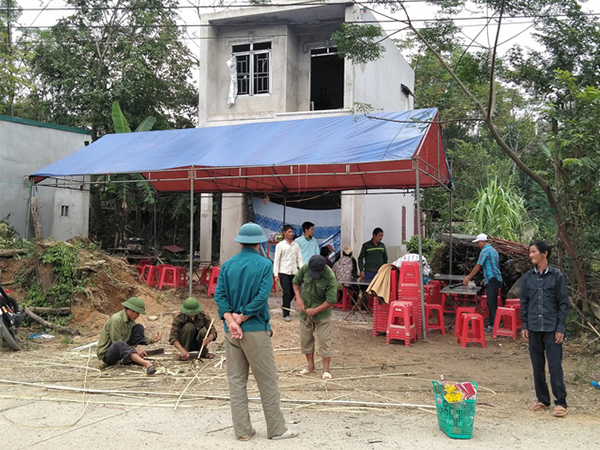 Chồng sát hại vợ vì ghen tuông ở Thanh Hóa: Buốt lòng với hai đứa trẻ mồ côi