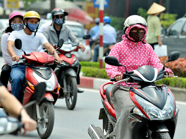 Chuyên gia thời tiết lý giải hiện tượng mùa đông miền Bắc vẫn nắng nóng như mùa hè