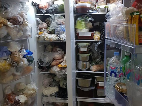 Nhà thì giàu mà mẹ chồng có thói quen tiết kiệm khiến cộng đồng mạng hoảng loạn, nàng dâu chỉ còn biết than trời