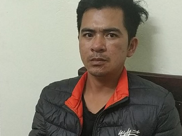 Bắt khẩn cấp gã hàng xóm cưỡng bức bé gái 7 tuổi