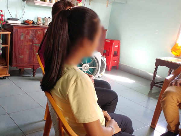 Mẹ bàng hoàng phát hiện con gái lớp 6 mang thai hơn 7 tháng