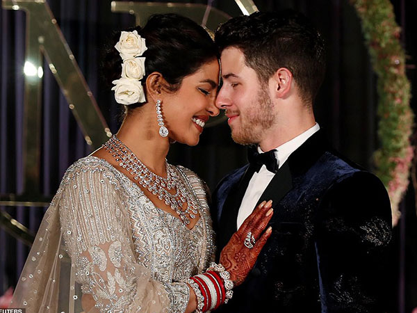 Nick Jonas và Hoa hậu Thế giới hạnh phúc ngập tràn trong bữa tiệc cưới có cả Thủ tướng Ấn Độ tham dự