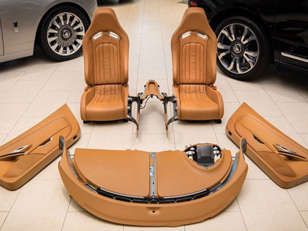 150.000 USD chỉ mua được vài món nội thất Bugatti Veyron