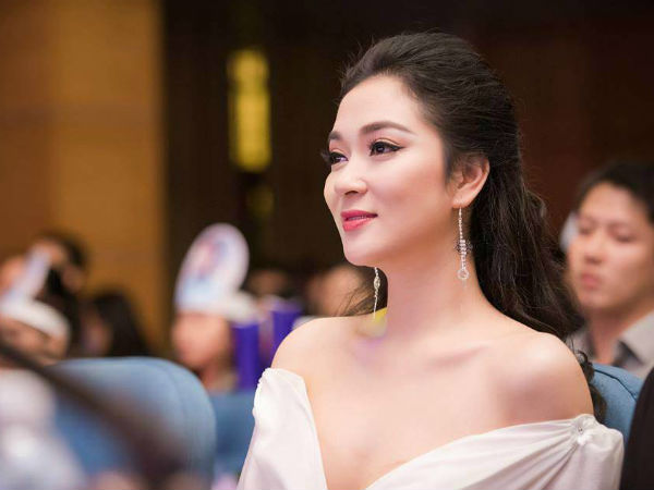 Con gái Hải Phòng nổi tiếng xinh đẹp, sắc sảo: Đàn ông yêu và nể, về đây tìm vợ