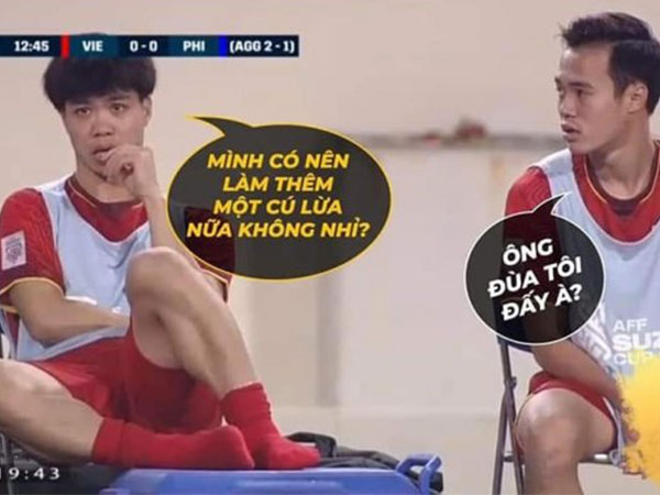 Không còn đá hụt nhưng biểu cảm 'kiêu kì' của Công Phượng lại trở thành nguồn cảm hứng bất tận để dân mạng chế ảnh