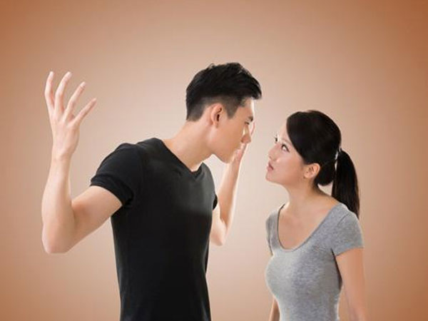 Sợ vợ có bầu 'mất hứng', chồng né tránh có con và cái kết đắng