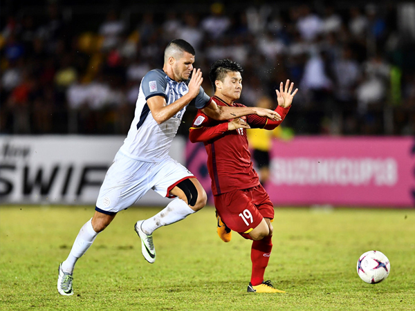 Alvaro Silva gửi lời khen đặc biệt tới Quang Hải sau khi thua Việt Nam