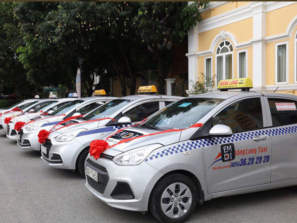 17 hãng taxi bắt tay với nhau để đối đầu Grab